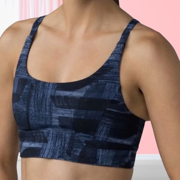 lululemon athletica Other - Lululemon Sports Bra -  Size 10